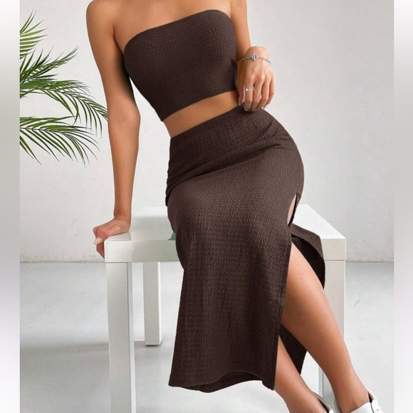 Dresses & Skirts - BROWN TUBE TOP MIDI SKIRT SMALL